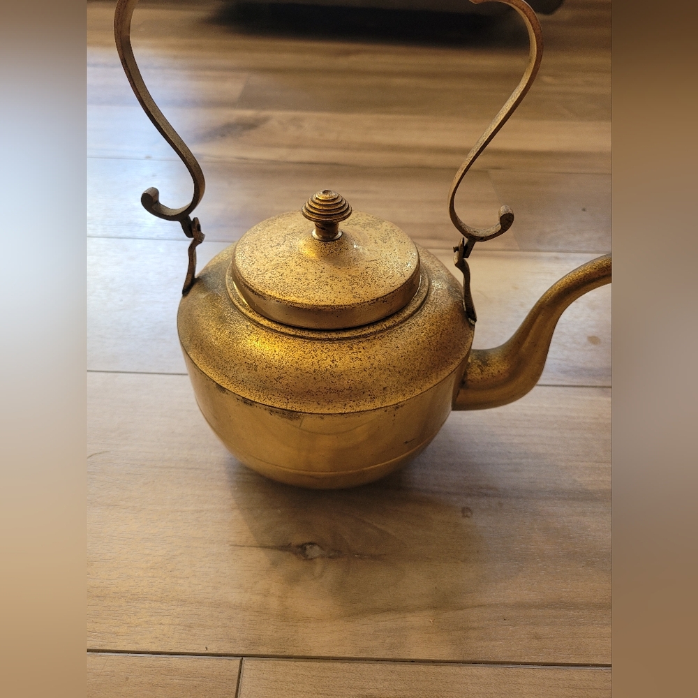 Brass teapot with lid